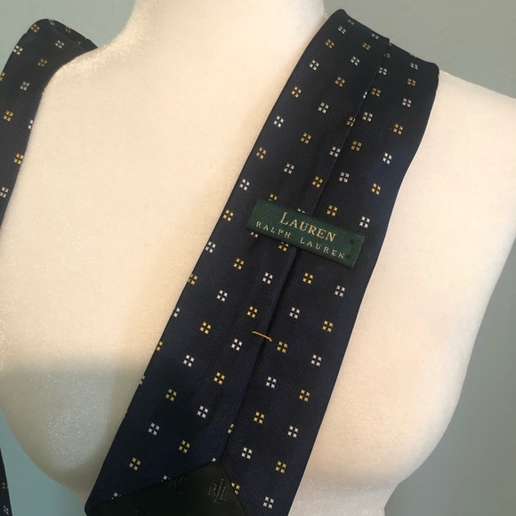 Designer Silk Tie Bundle - Picture 6 of 8